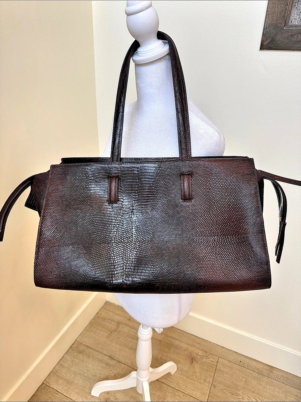 COSBrown Leather-Texture Tote